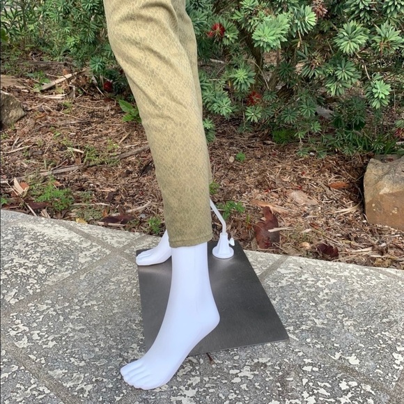 NWT AG Adriano Goldschmied Python Print Skinny Ankle Jeans - Picture 13 of 14